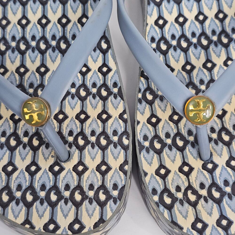 Tory Burch Blue Wedge Geometric Print Thong Flip Flop Sandals Size Unmarked 25cm - Picture 4 of 12